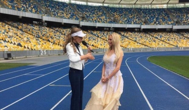 Жены украинских футболистов показали себя во всей красе 