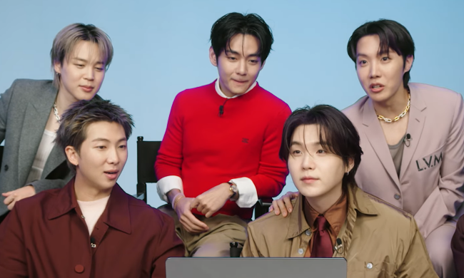 BTS, кадр з інтерв'ю