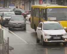 Львівські дороги обвішають камерами - ніхто не сховається