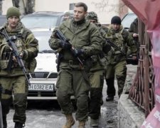 Бойовики порушили спокій кладовища під Донецьком: кадри лякають