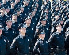 Київських копів підняли по тривозі: в регіоні неспокійно
