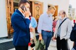 Садовий прибув до церкви з армією охоронців, львів'яни прозріли: "Бога боїться?"