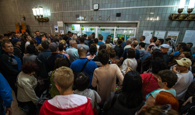 Туалеты в метро, школьная реформа и новые дороги: какие "сюрпризы" ждут украинцев с 1 сентября