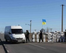 На побачення їхала: копи схопили терористку "ДНР"