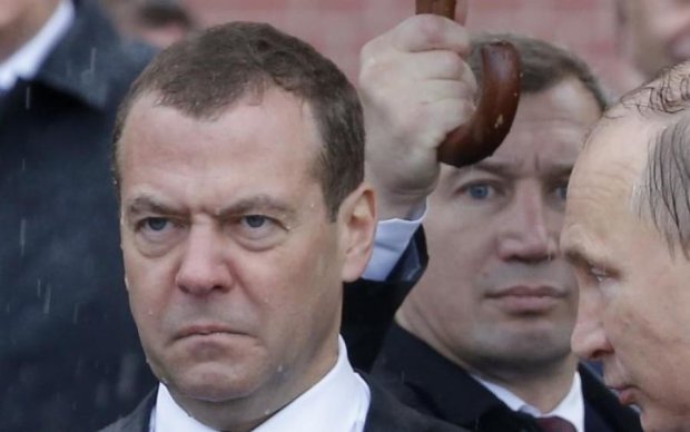 "Обижулька" Медведев нарвался на судебный иск