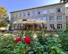 Кременчуцький ліцей №10 «Лінгвіст»