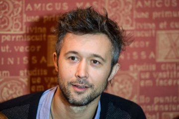 Тренер "Голосу країни" представил трогательную песню  