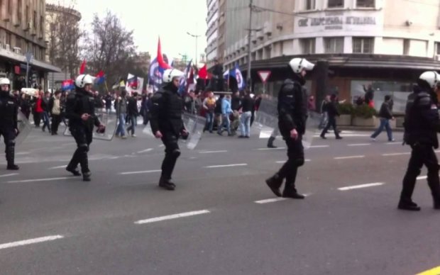 В Сербии начался "майдан": люди недовольны новым президентом