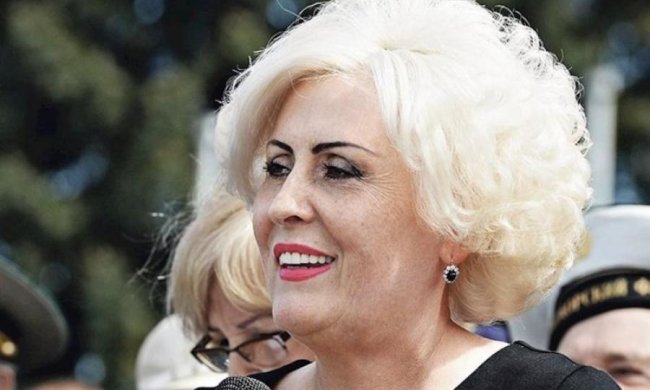 Конвульсии Штепы: главная ватница Украины решила вернуть "достоинство"