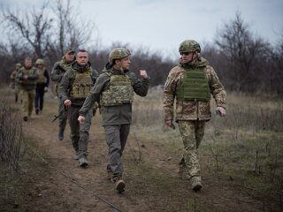 Володимир Зеленський на Донбасі, фото з Facebook ООС