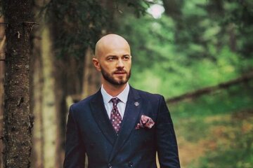 Влад Яма очаровал украинок строгим образом на "Танцах со звёздами": "Элегантный, прекрасный семьянин"