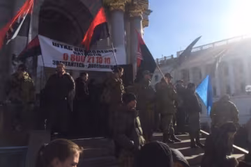 В ході зіткнень в Києві постраждали десяток "блокадників"