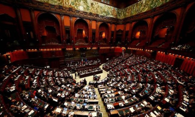 Друг Путіна очолив новий уряд Італії