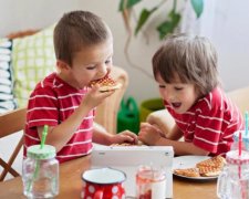 Дети и печенье: Комаровский расставил точки над "і"