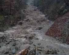 Опасная стихия: паводковая волна сегодня достигнет Чопа