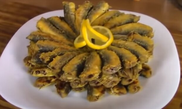 Килька, но не в томате – рецепт ароматной рыбки с паприкой для семейных посиделок