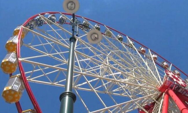  Харківський пенсіонер звів рахунки з життям на популярному атракціоні