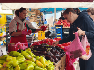 Овощи и сало на рынке в Одессе, подорожание продуктов