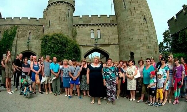 Путин помоги: жители Алупки обратились к главному агрессору