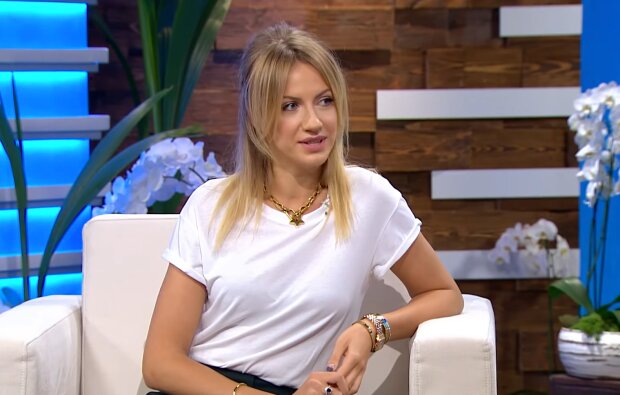 Леся Никитк, скриншот из видео