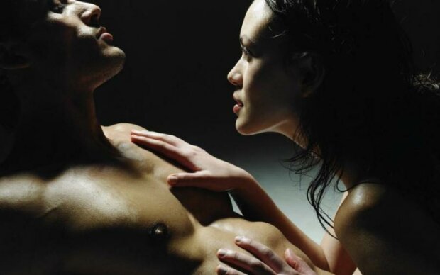 Названі причини, чому потрібно відмовитися від еротичного масажу