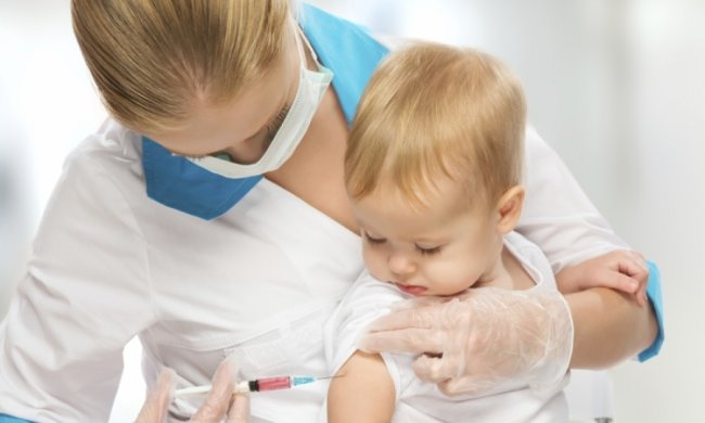 Под Запорожьем вакцинации умер двухлетний ребенок
