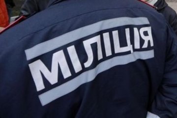 В Одессе неизвестный из автомобиля пять раз выстрелил в мужчину