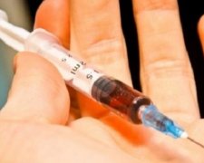 Водій намагався "вдарити по вені" прямо в салоні маршрутки