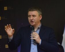 Юрий Романенко, фото из свободных источников