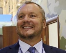 Пока Ляшко проверял писсуары ВР,  Артеменко давал показания по сдаче Крыма