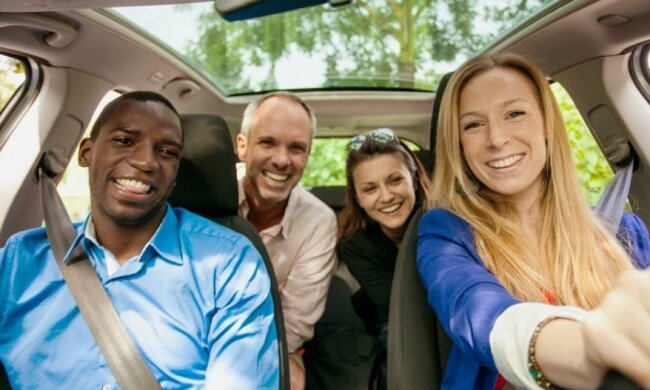 BlaBlaCar змусить пасажирів платити за послугу