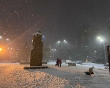 Київ засипало снігом, фото: Знай.uа