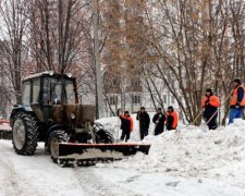 Ви здивуєтеся! Українські робітники знайшли оригінальне застосування для снігу