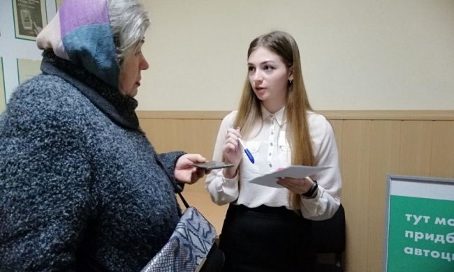 Монетизация субсидий: украинцы массово отказываются от "живых денег", правительство уже готовит новое "покращення"