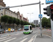 Беспилотные авто впервые поймали на нарушениях