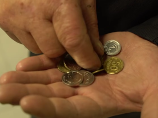 Монеты. Фото: скрин youtube