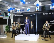 Samsung представила нереальний 7-метровий телевізор: тепер побачиш усе