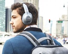 Навушники LG замінять перекладачів