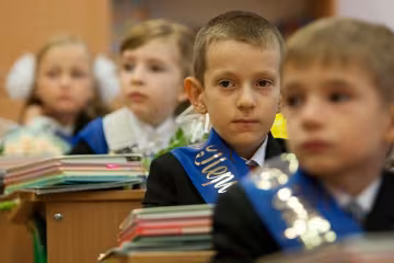 Полтысячи украинских школ реорганизируют или закроют