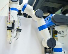 Американський робот показав електрикам майстер-клас