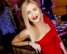 Доньки полковника МВС розкішно відпочили у Європі