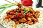 Пальчики оближеш: курка в кисло-солодкому соусі по‑китайськи