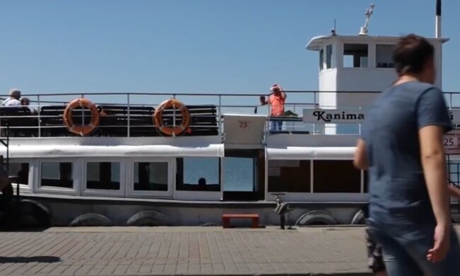 В Тернополе знаменитый теплоход спустили на воду - во сколько обойдется любимое развлечение для всей семьи