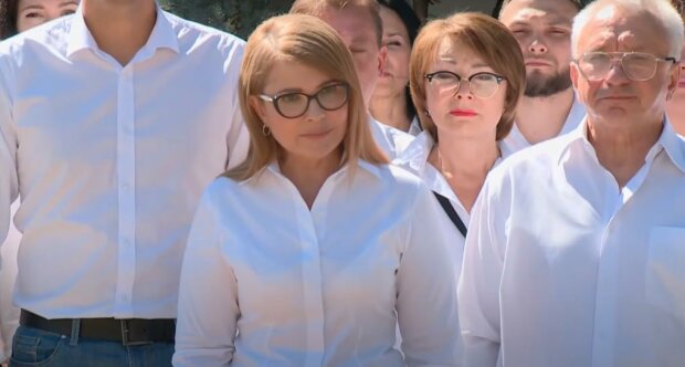 Юлія Тимошенко у важкому стані, прес-секретар сподівається на лікарів — "Бореться"