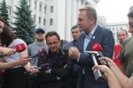 Камнем в голову: львовский школьник набросился на гостя из Польши, "отомстил" за заробитчан