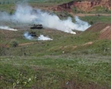 Українські артилеристи провели потужні навчання під боком у бойовиків
