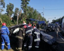 Три трупи, шість постраждалих: шокуюче ДТП під Києвом