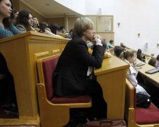Названы самые популярные вузы Украины