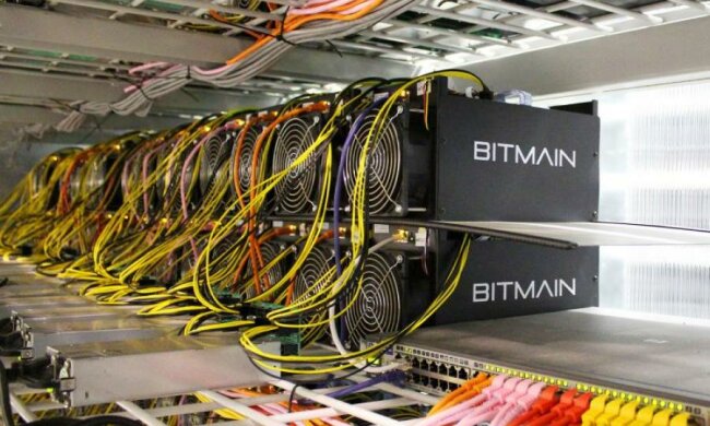 Майнінг 90-х: як добували гроші в минулому столітті