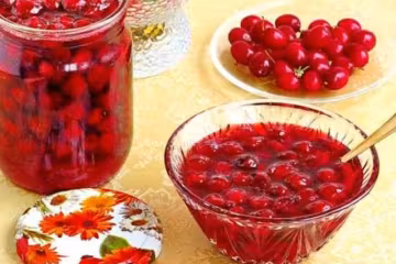 Кизиловое варенье, изображение из свободных источников